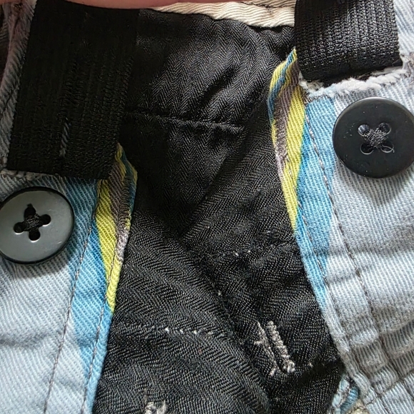 Quicksilver Toddler Shorts, Size 2T - Picture 5 of 9